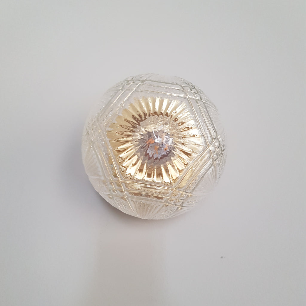 Aplique redondo transparente