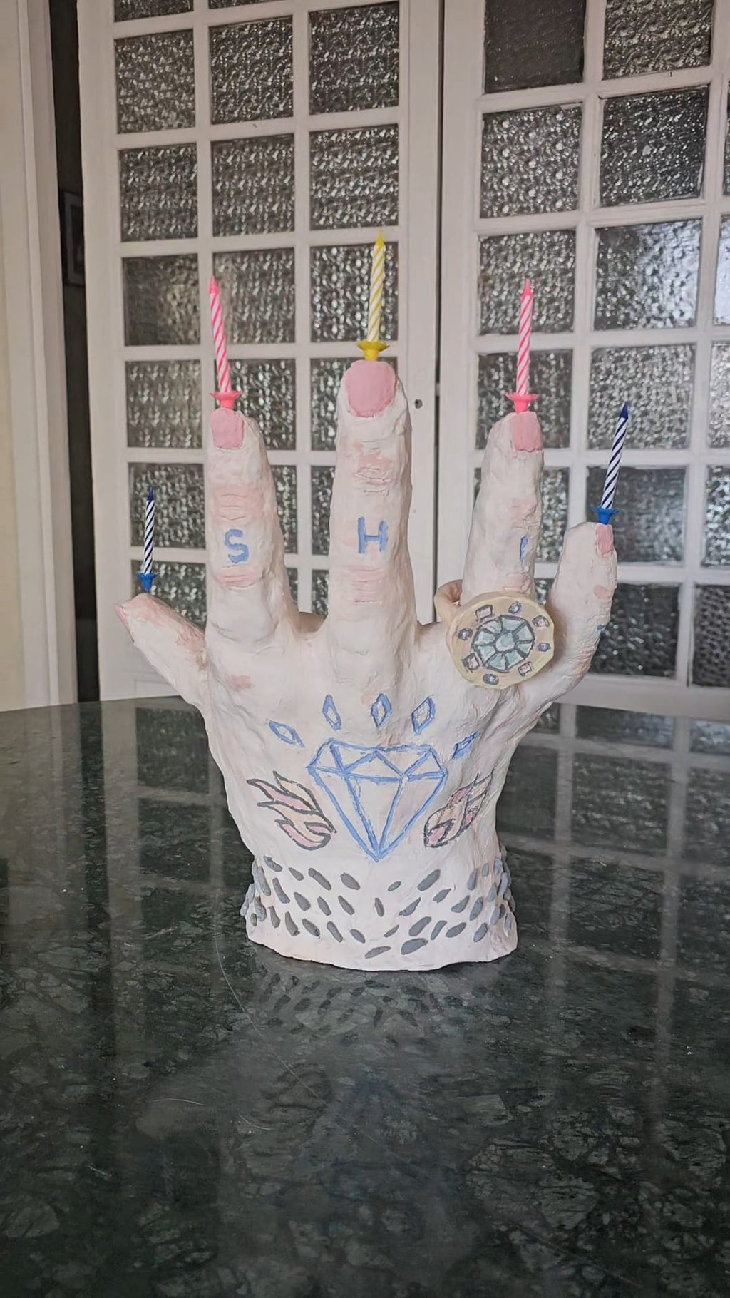 Escultura "Candela, hermano"