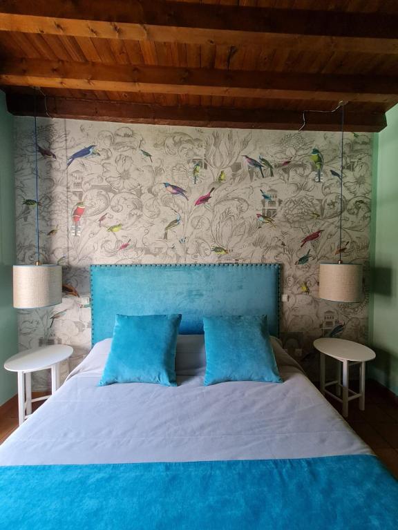 Fin de semana en Candeleda + Taller vajillas (2 personas)