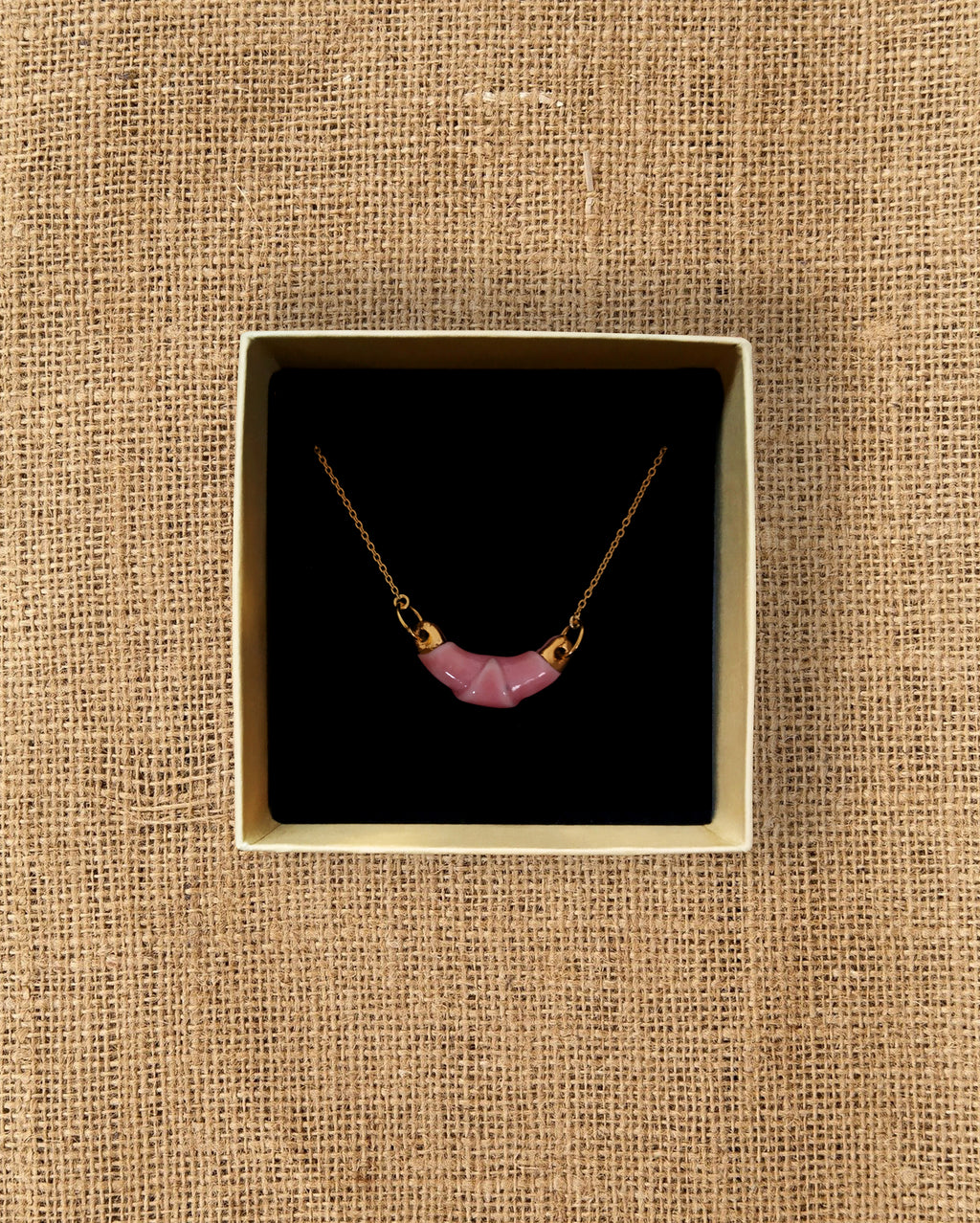 Curasán Teresito Gold