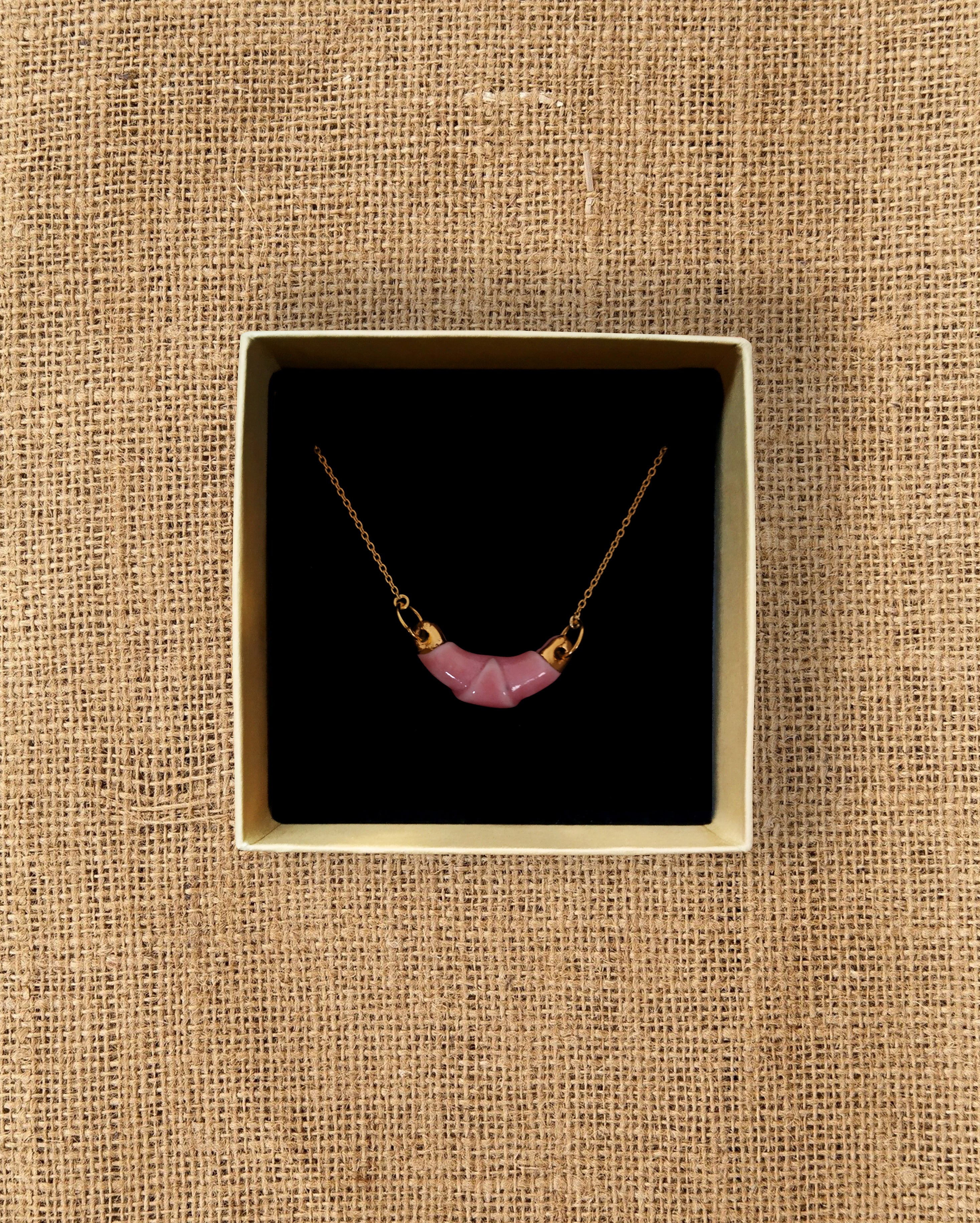 Curasán Teresito Gold